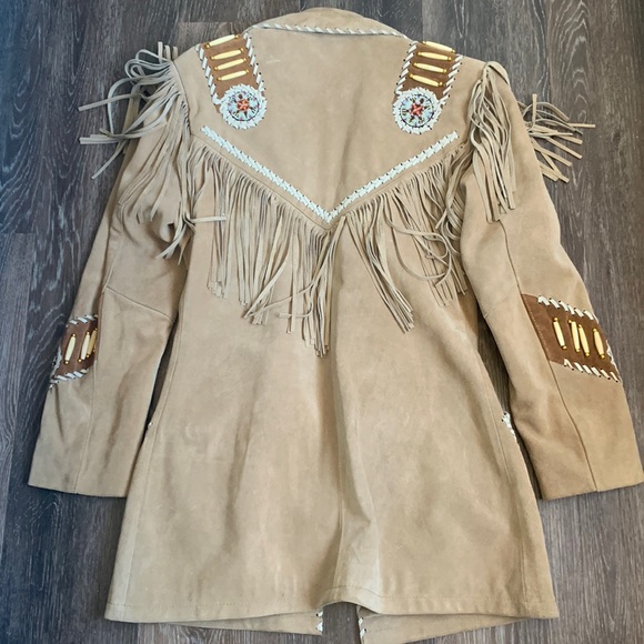 Leather Fringe, Native American Beaded Jacket - Picture 3 of 15